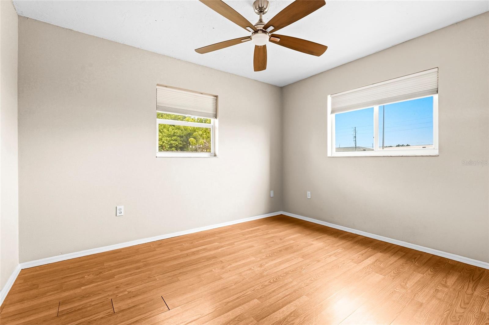 SYLVAN OAKS - Residential