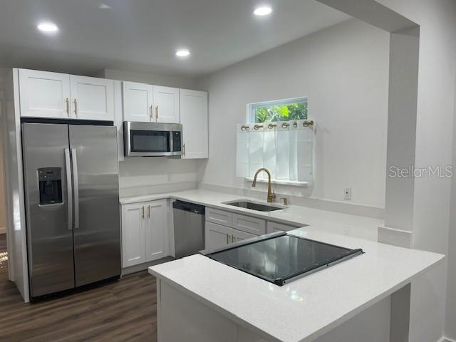 CRESENT LAKE GARDENS - Residential