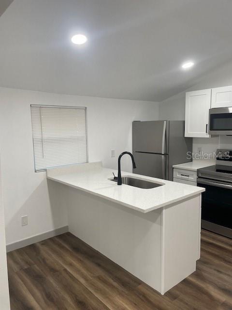 CRESENT LAKE GARDENS - Residential