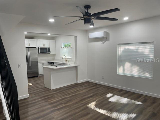 CRESENT LAKE GARDENS - Residential