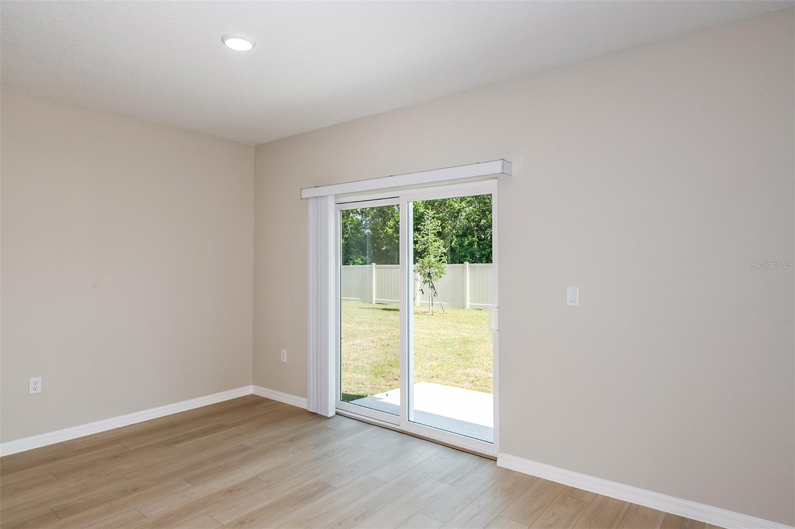 PASADENA RIDGE - Residential
