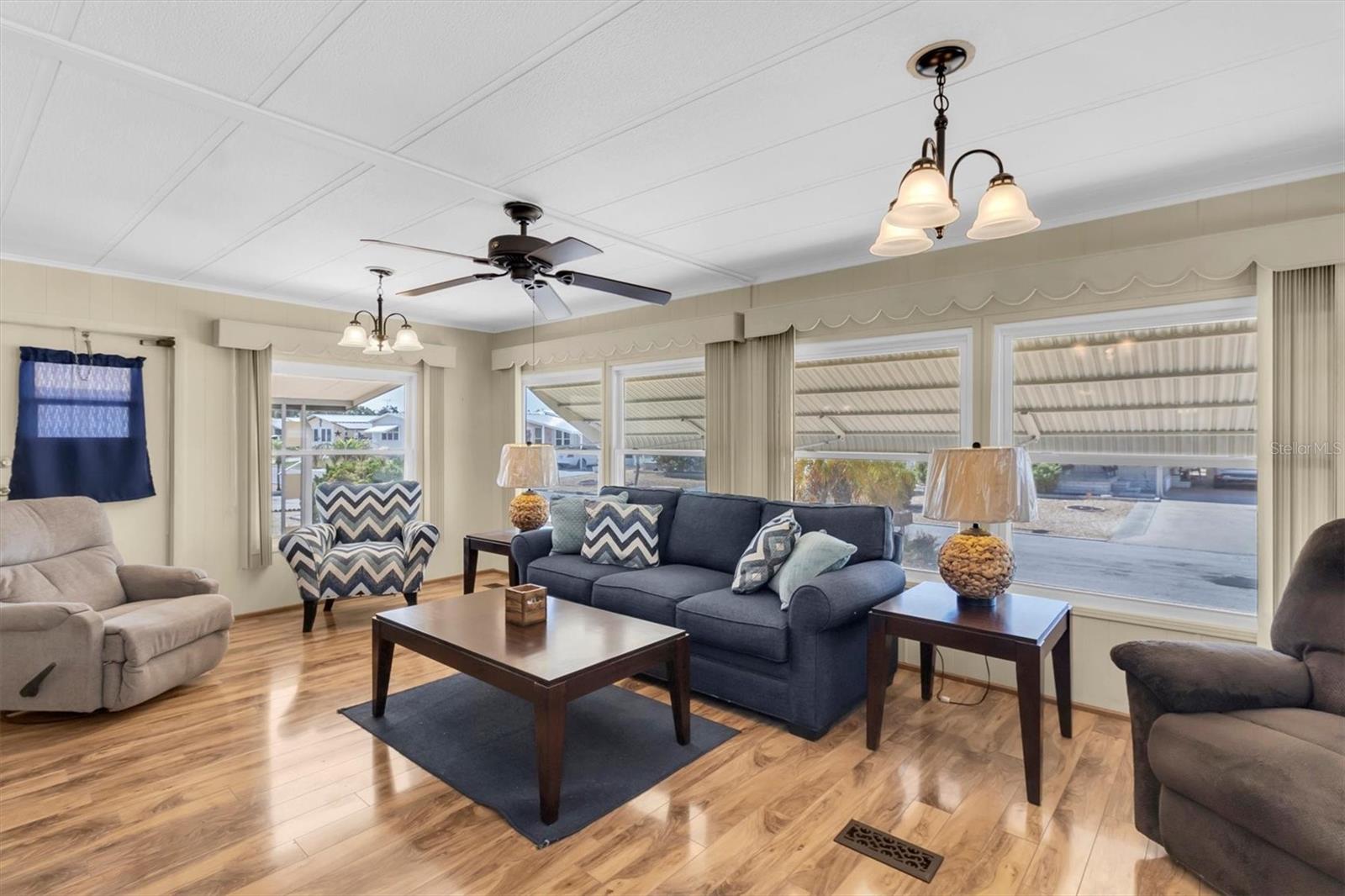 PONDEROSA PARK - Residential