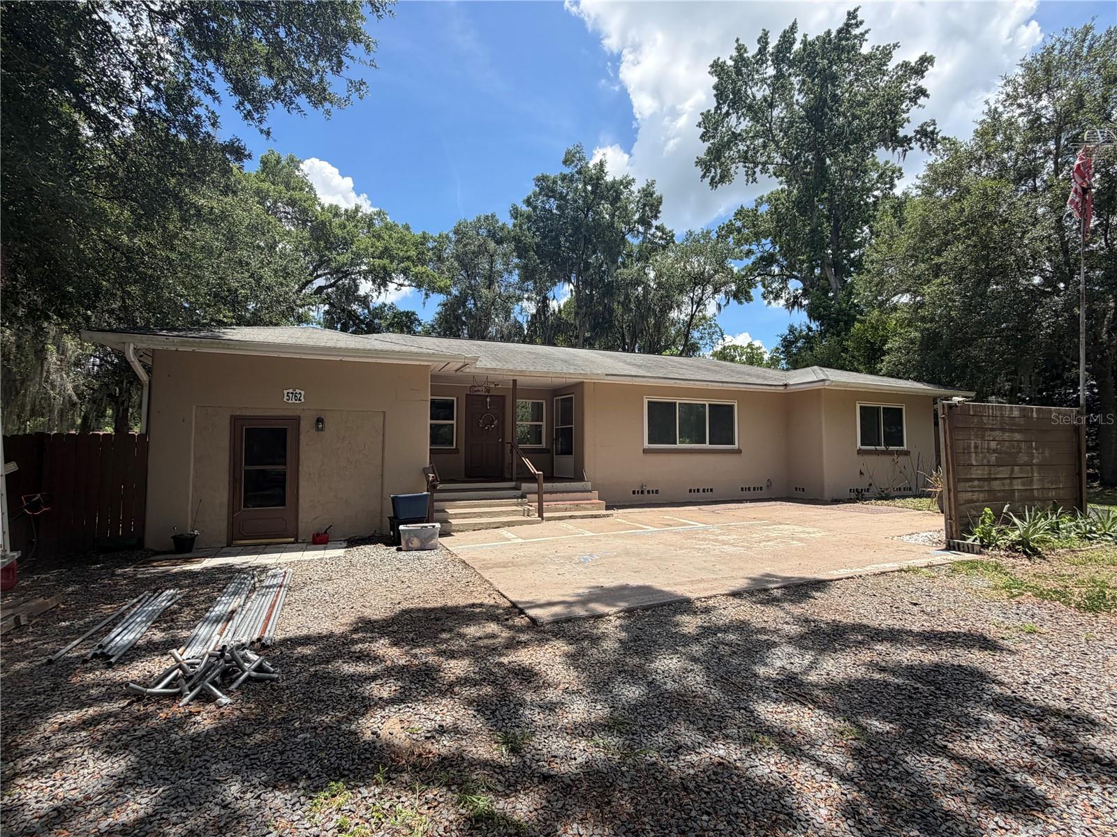 BELLEVIEW - Residential