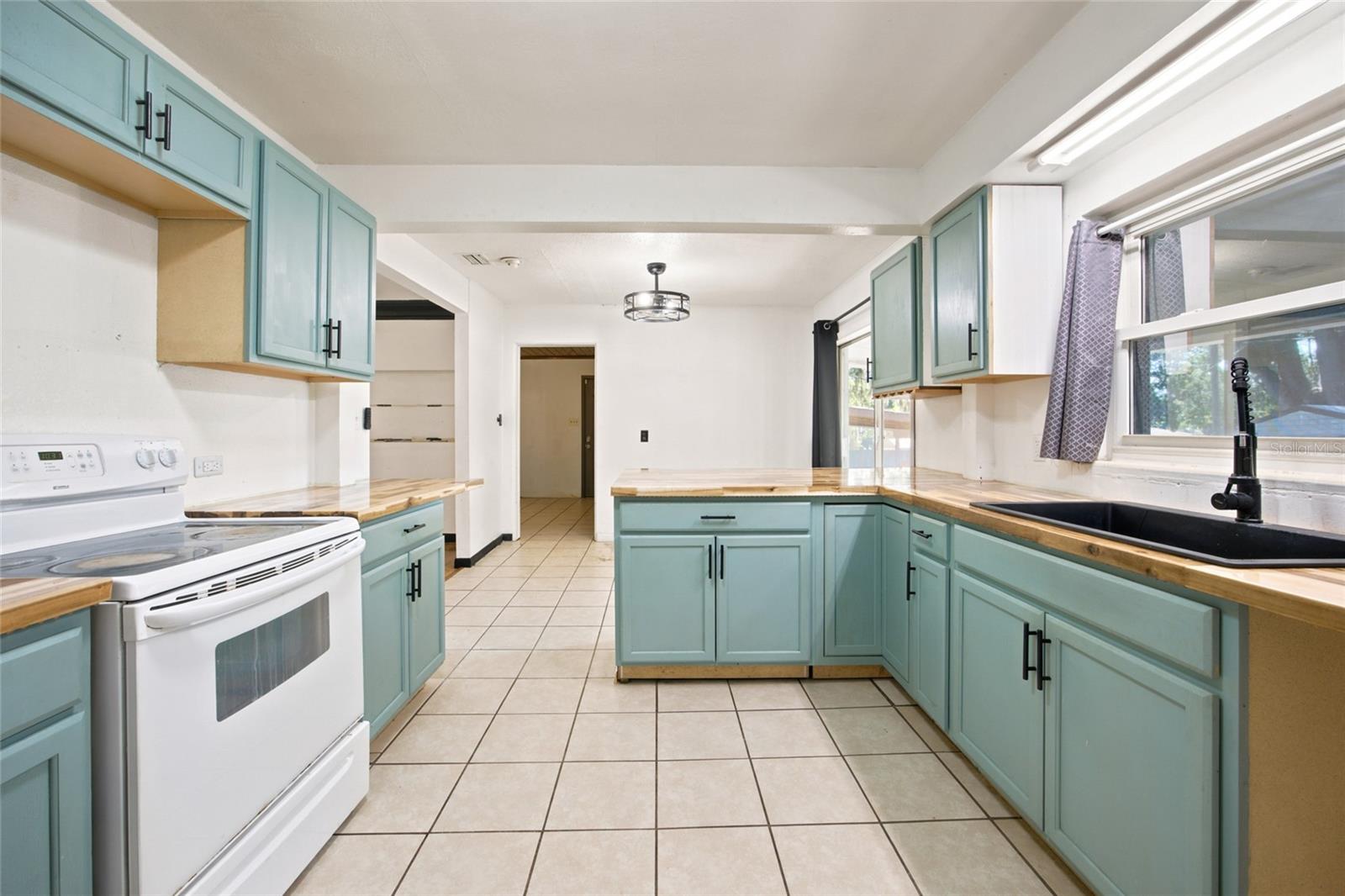 BELLEVIEW - Residential