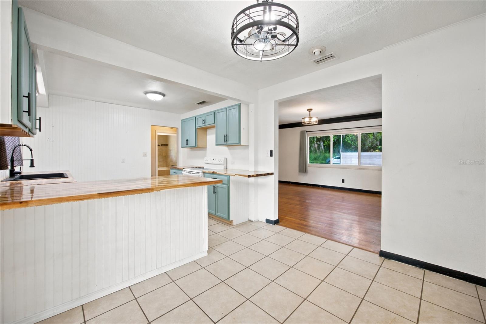 BELLEVIEW - Residential