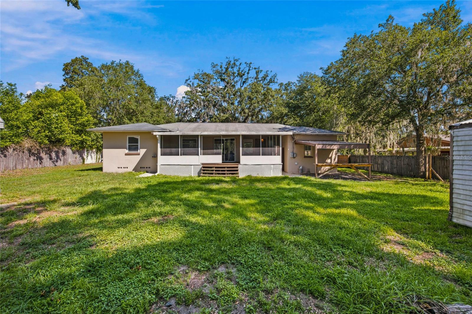 BELLEVIEW - Residential