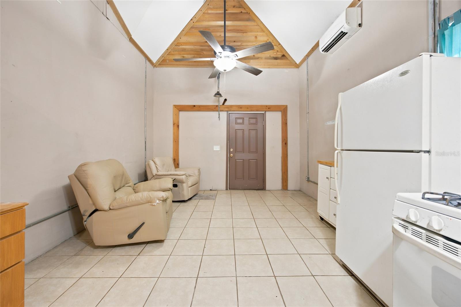 BELLEVIEW - Residential