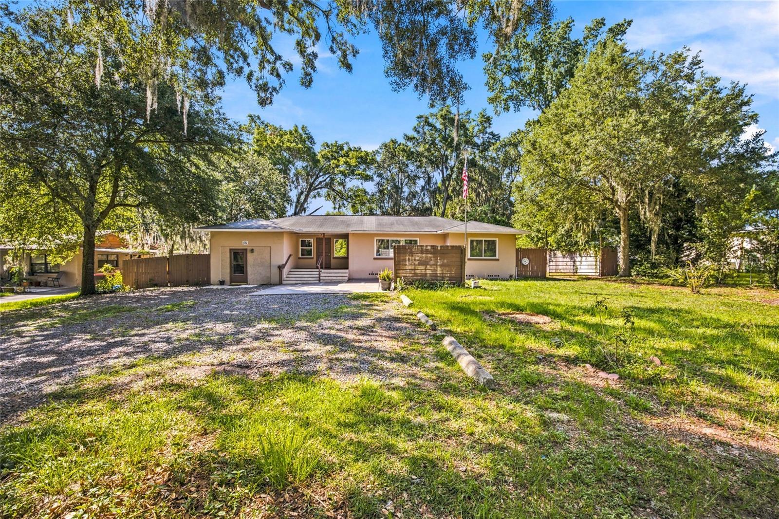 BELLEVIEW - Residential