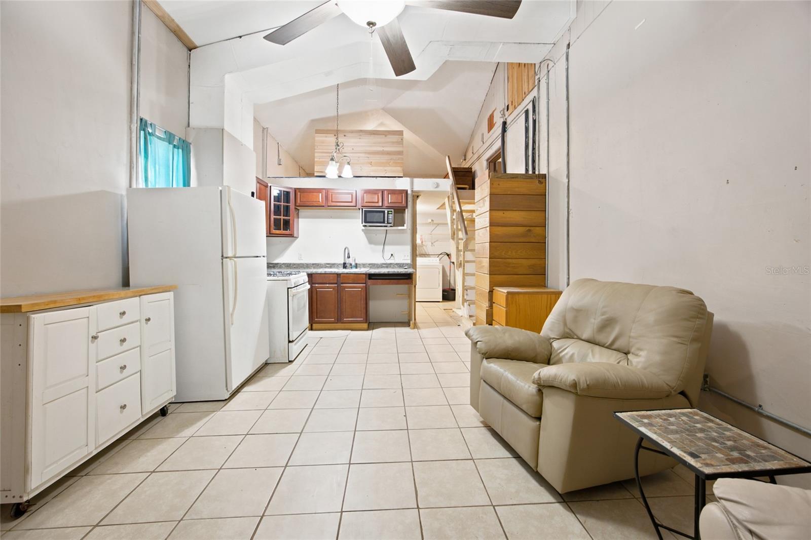 BELLEVIEW - Residential
