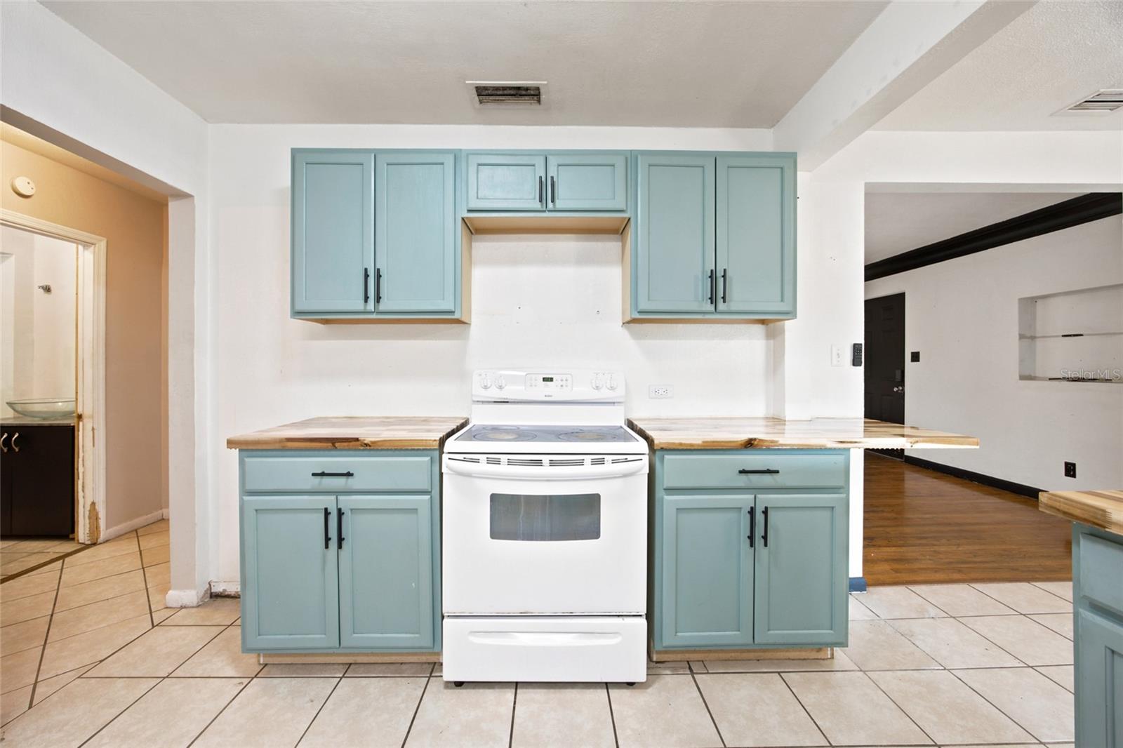 BELLEVIEW - Residential