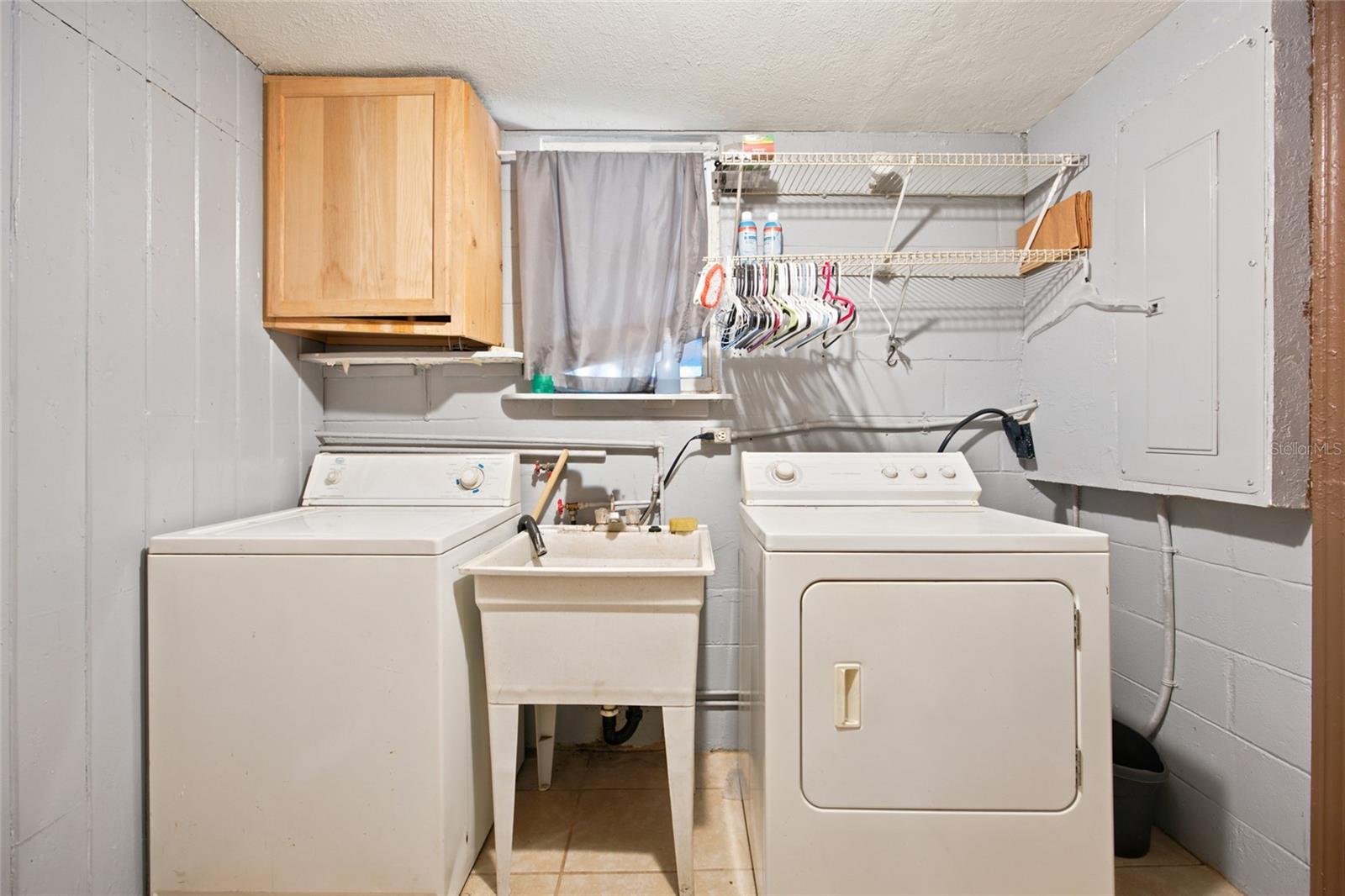 BELLEVIEW - Residential