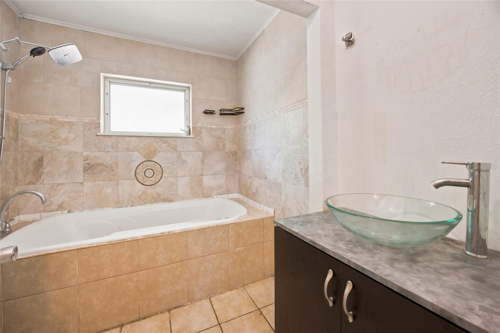 BELLEVIEW - Residential