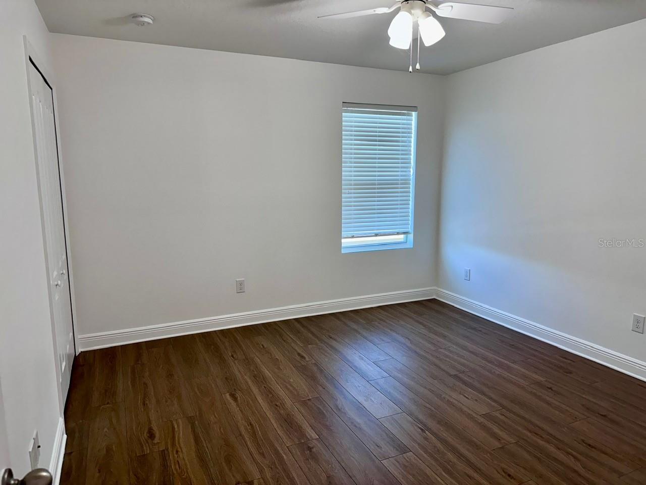 COUNTRYWALK #4 & 5 PH 1 & 2 - Residential Lease
