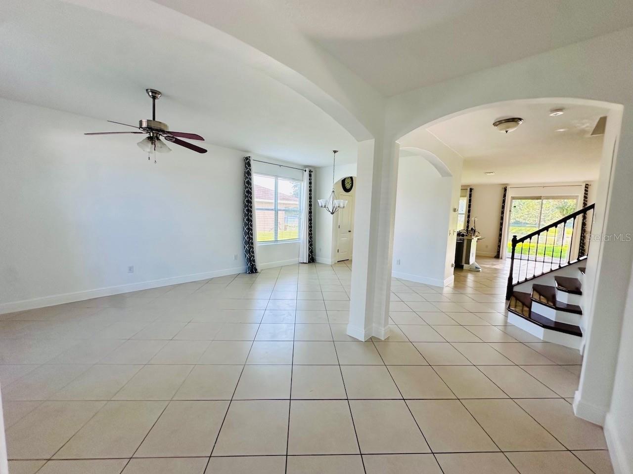 COUNTRYWALK #4 & 5 PH 1 & 2 - Residential Lease
