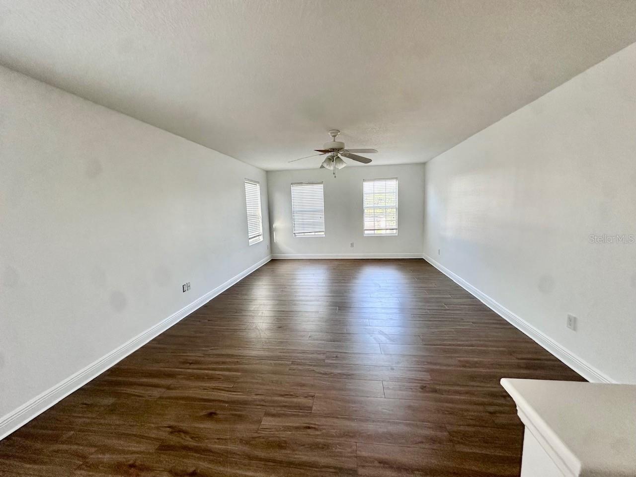 COUNTRYWALK #4 & 5 PH 1 & 2 - Residential Lease