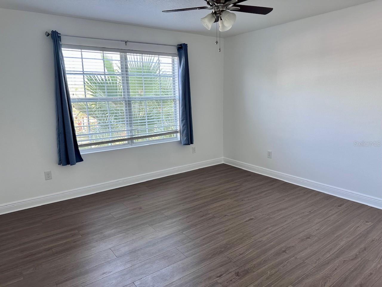 COUNTRYWALK #4 & 5 PH 1 & 2 - Residential Lease