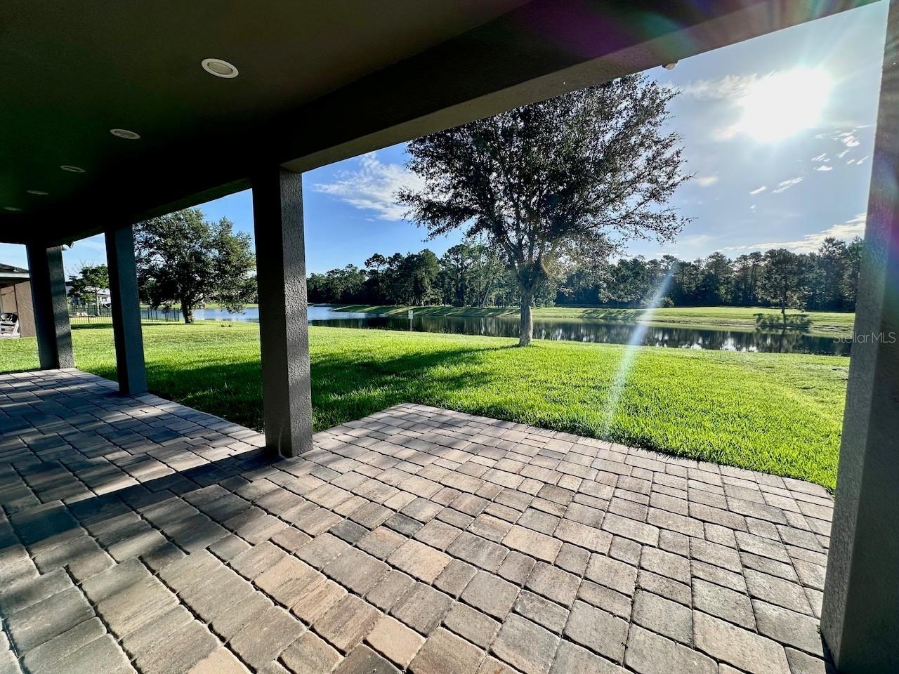 COUNTRYWALK #4 & 5 PH 1 & 2 - Residential Lease