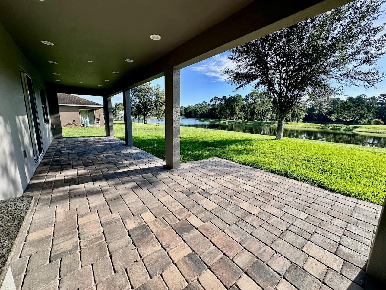 COUNTRYWALK #4 & 5 PH 1 & 2 - Residential Lease