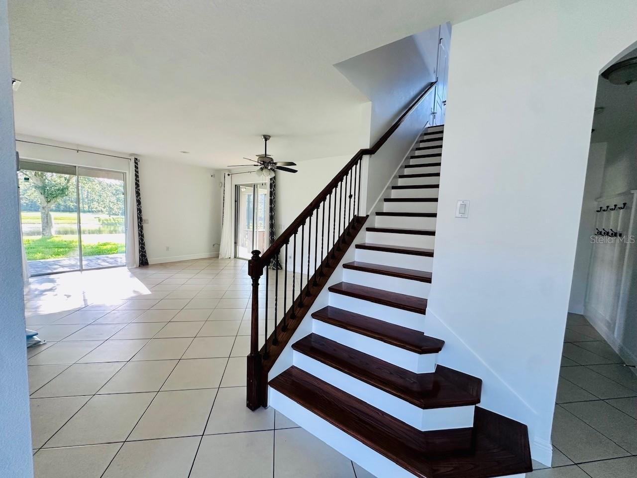 COUNTRYWALK #4 & 5 PH 1 & 2 - Residential Lease