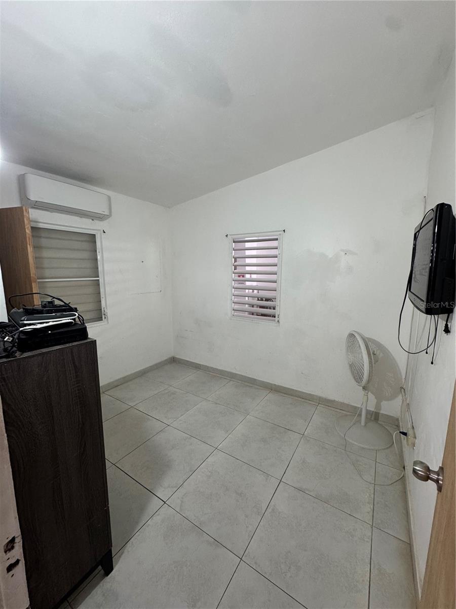 URBANIZACIÓN VILLA PRADES - Residential