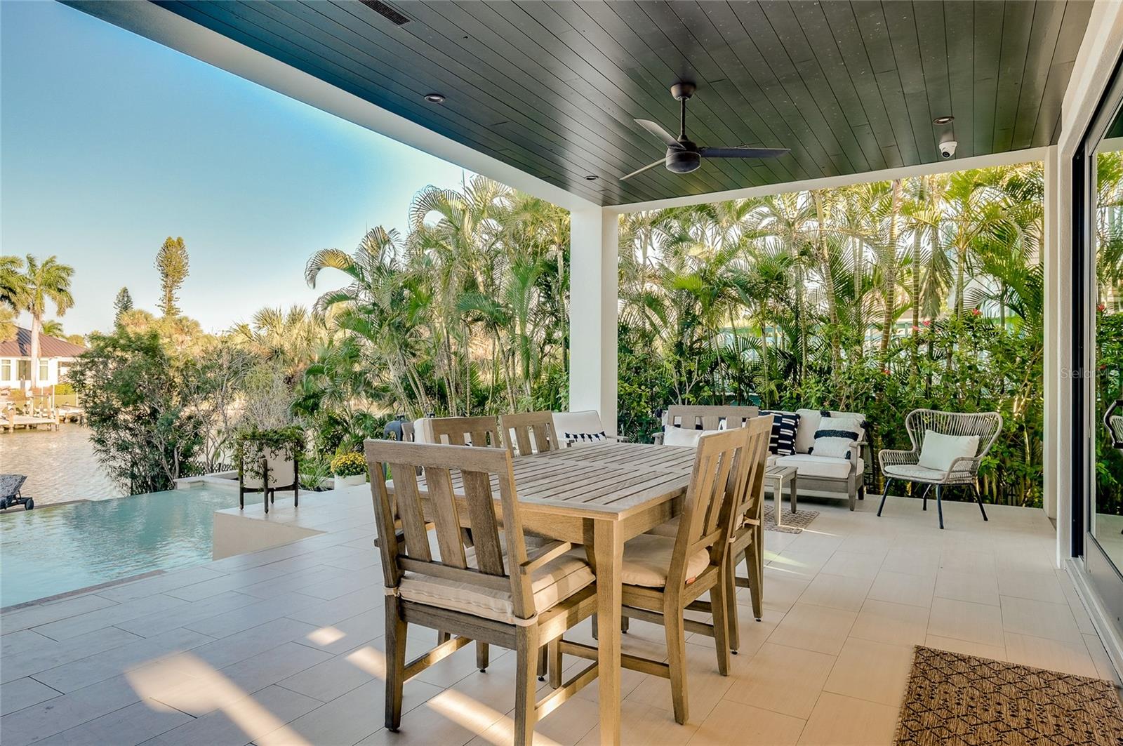 LIDO BEACH - Residential
