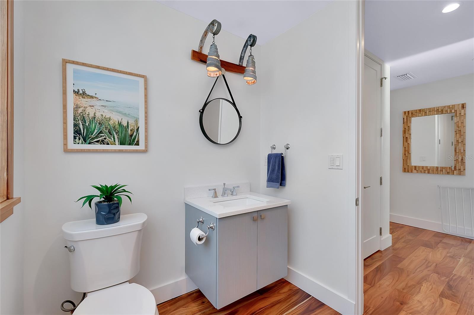 LIDO BEACH - Residential