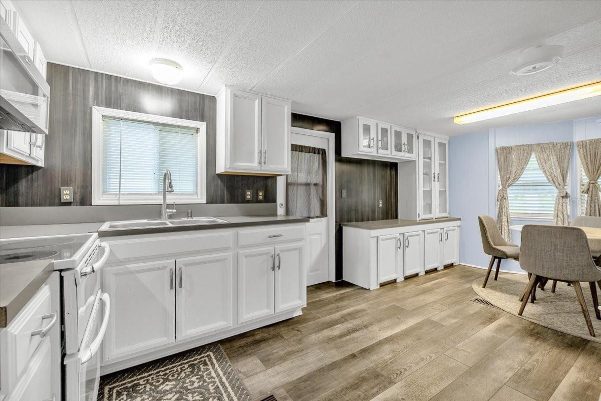 WELLES PARK - Residential