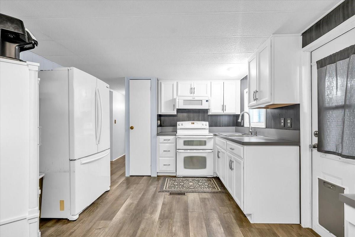 WELLES PARK - Residential