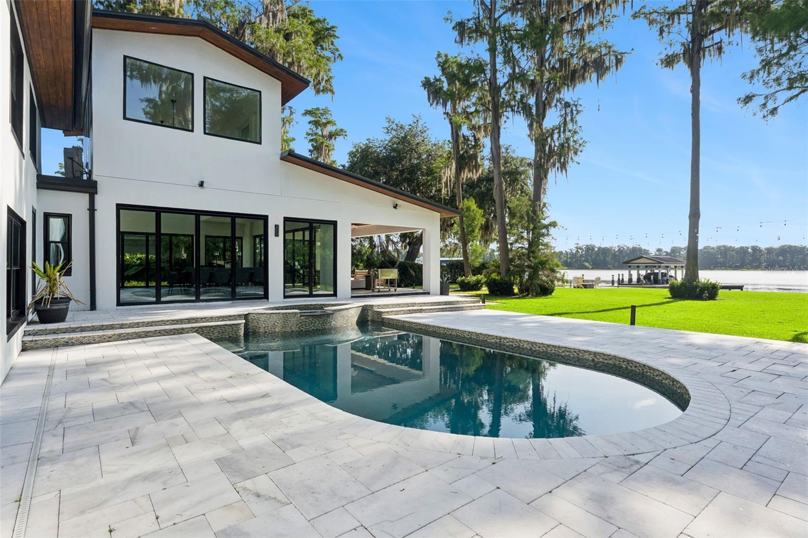 LAKE JESSAMINE - Residential