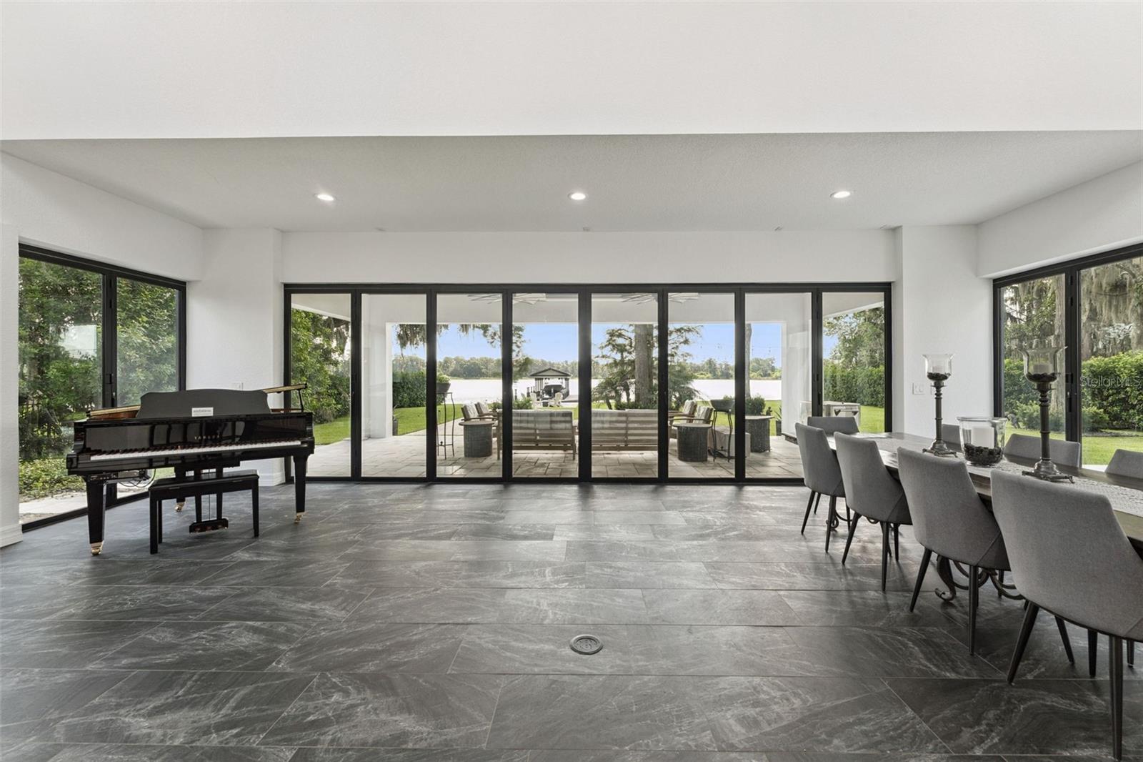 LAKE JESSAMINE - Residential