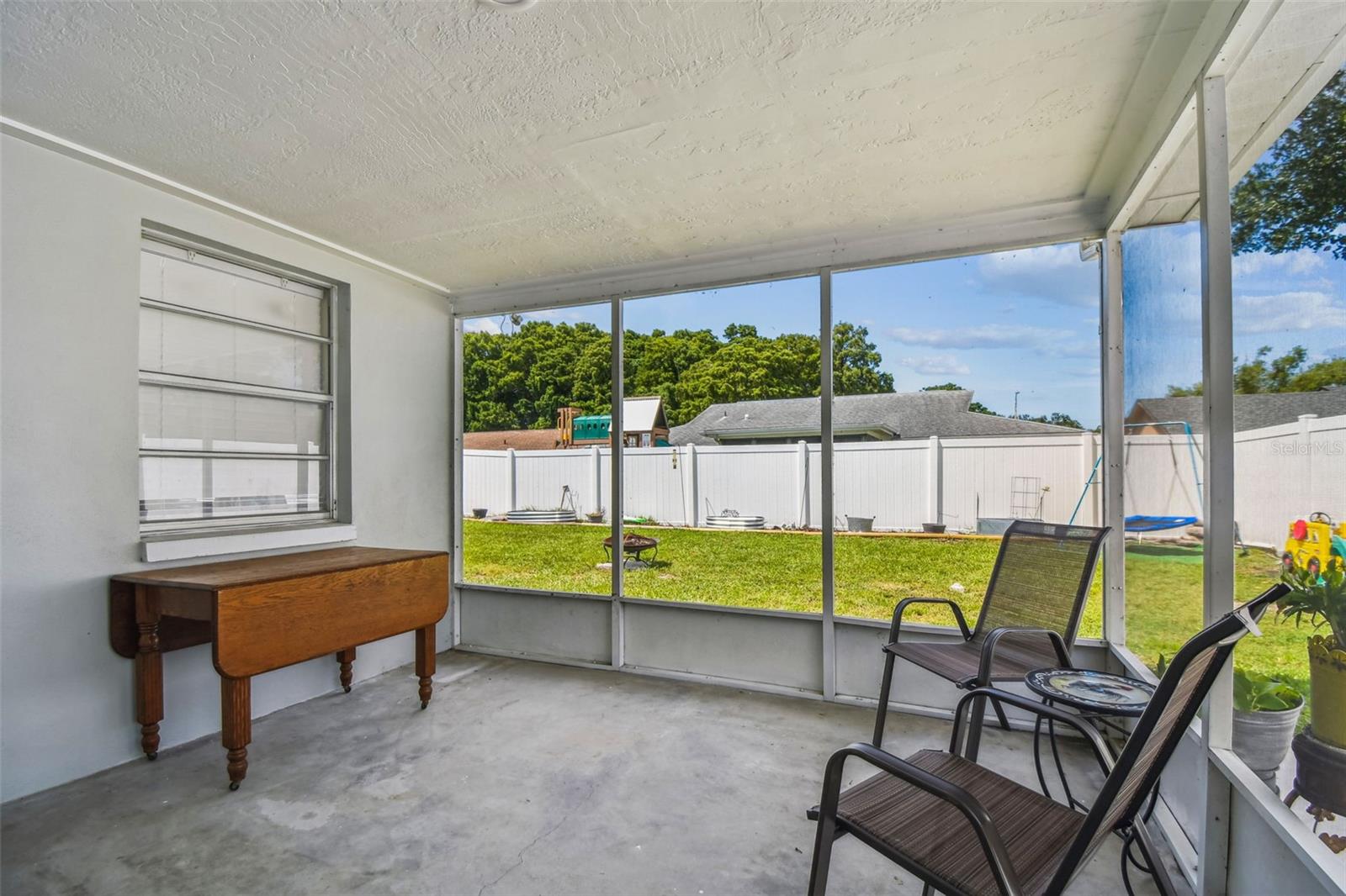 TANGLEWOOD TERRACE - Residential