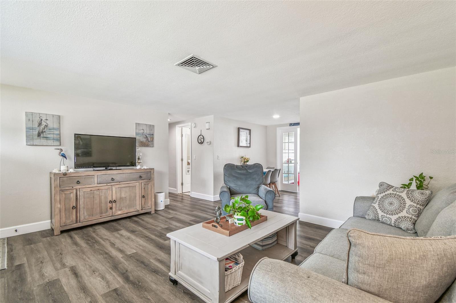 TANGLEWOOD TERRACE - Residential