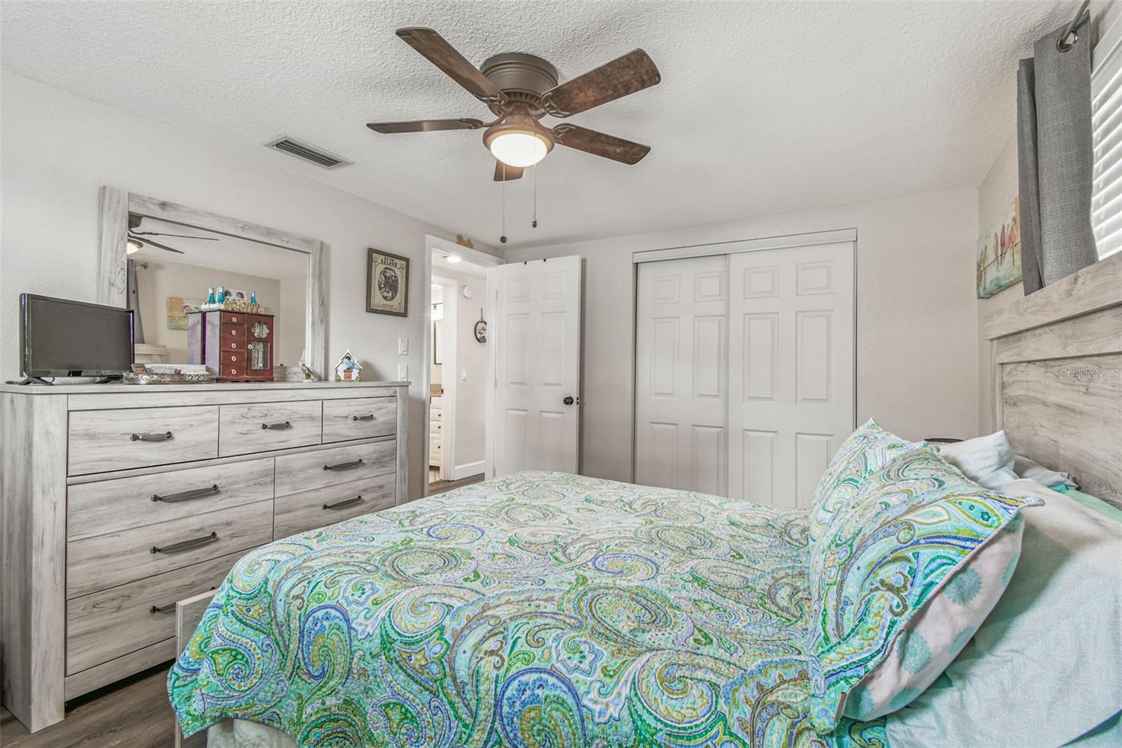 TANGLEWOOD TERRACE - Residential