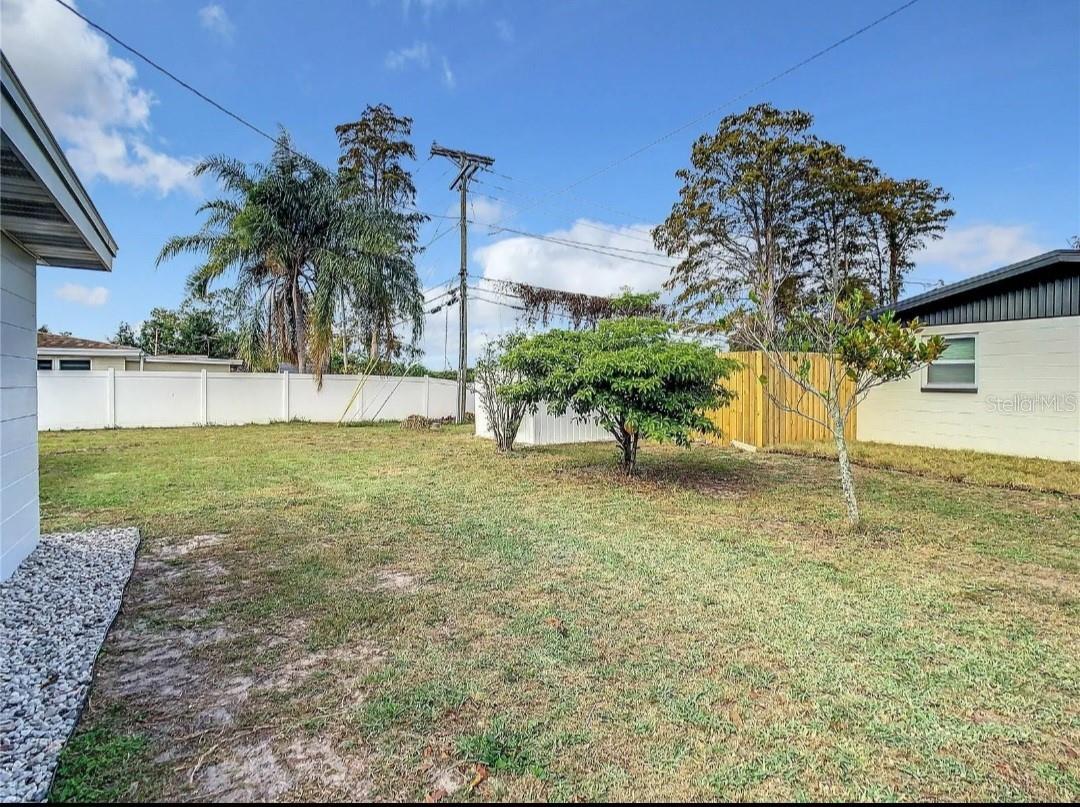 CREST RIDGE GARDENS - Residential