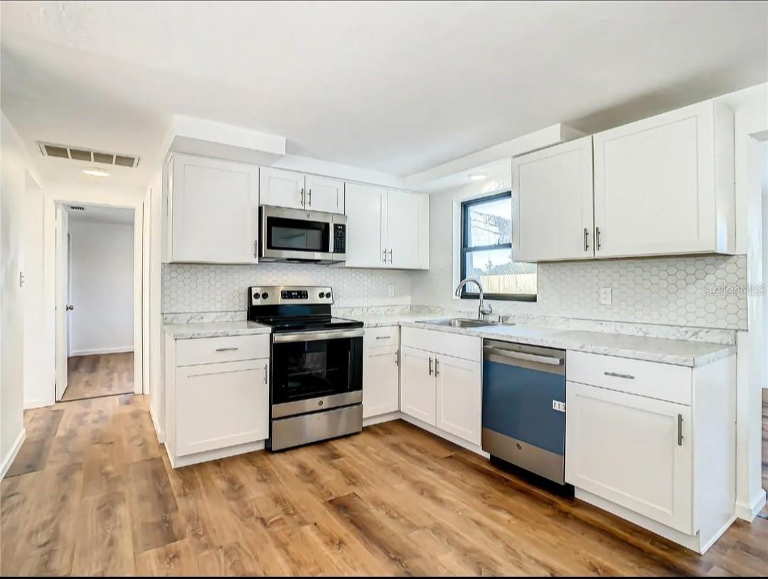 CREST RIDGE GARDENS - Residential