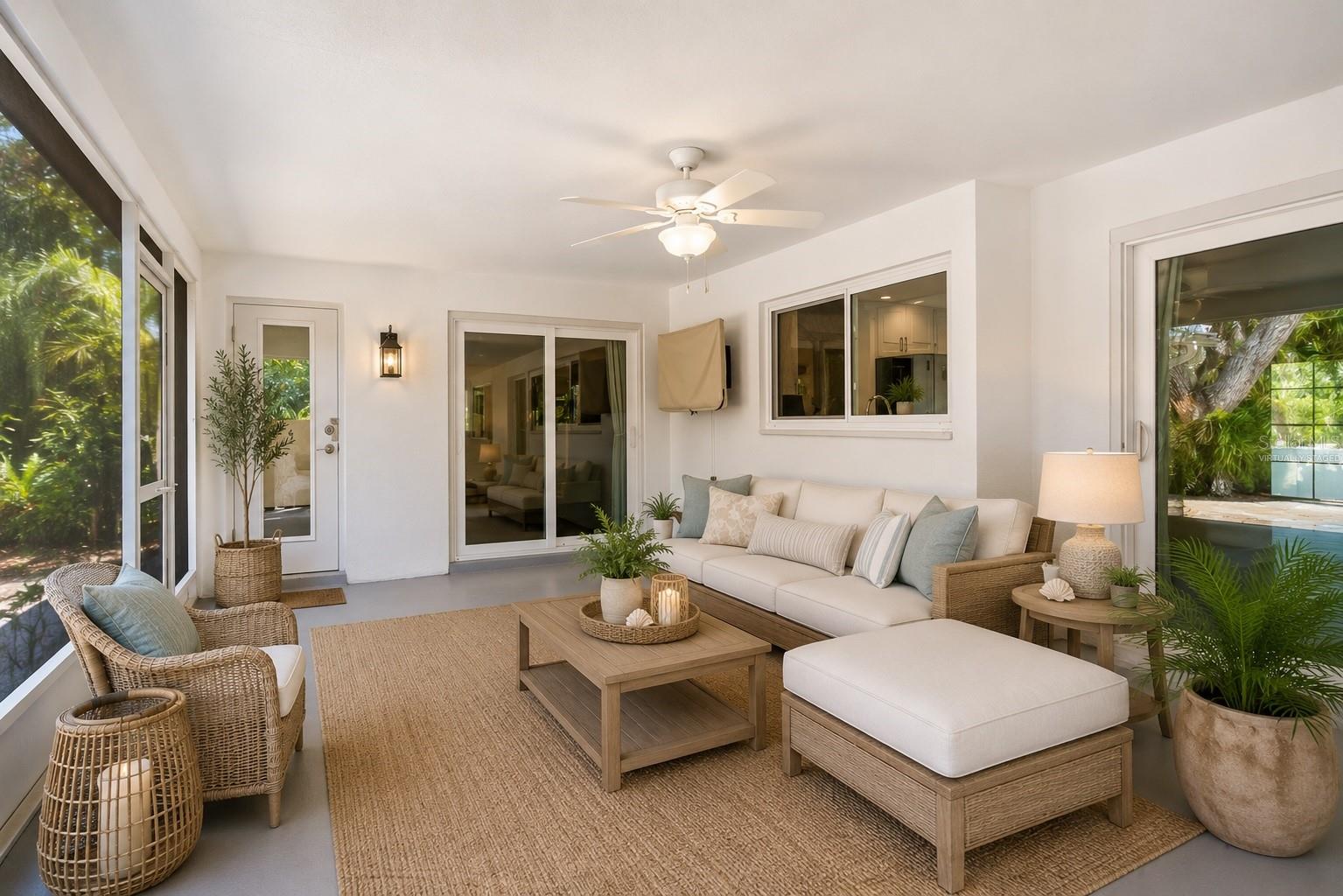 SIESTAS BAYSIDE WATERSIDE EAST - Residential