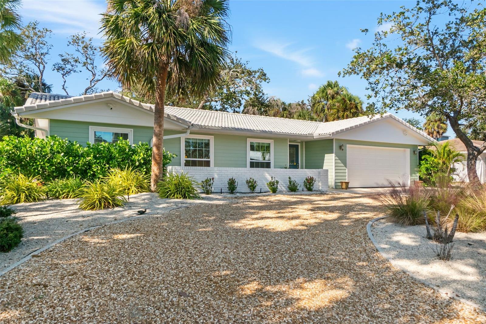 SIESTAS BAYSIDE WATERSIDE EAST - Residential