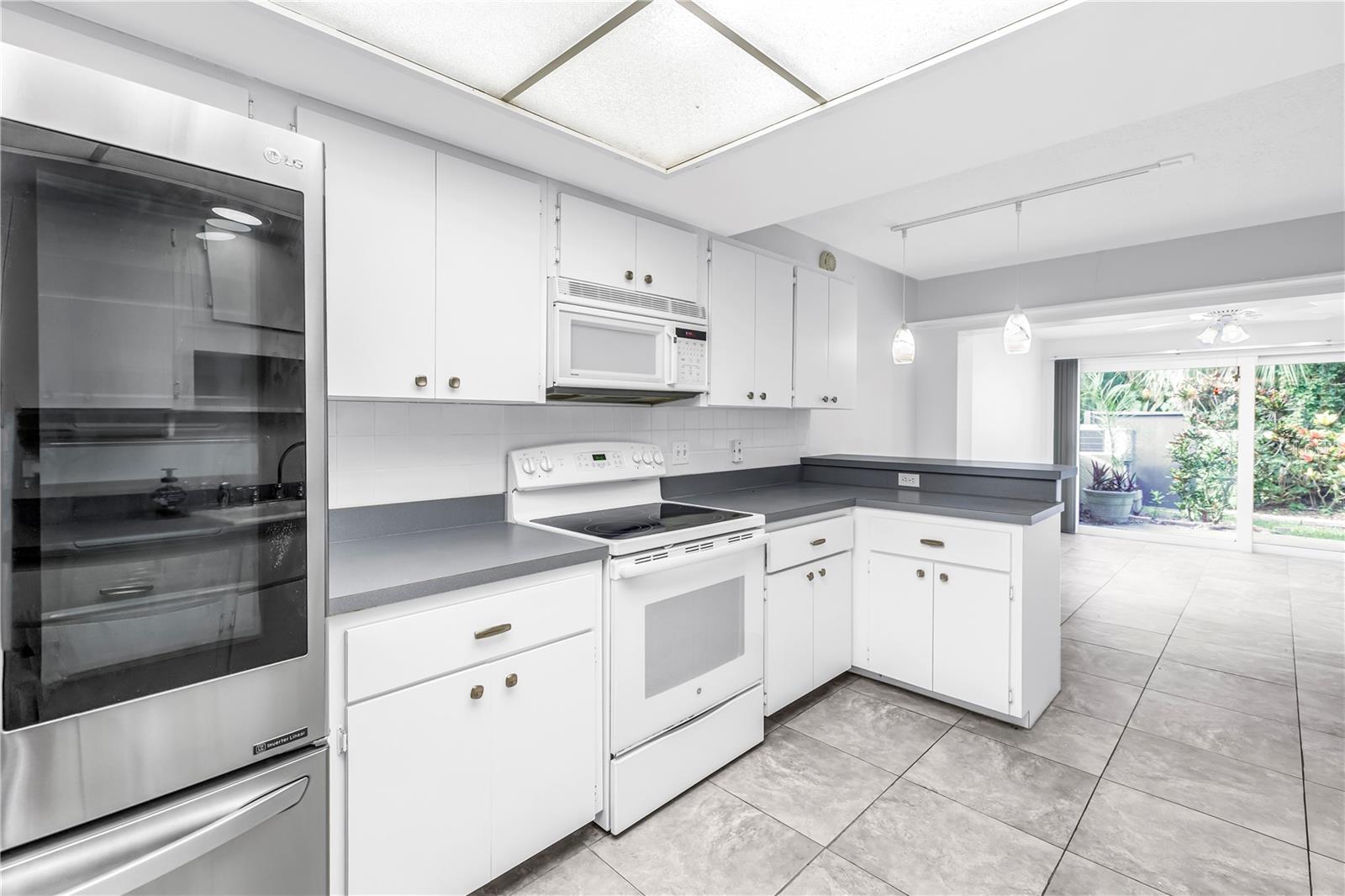RANDOLPH FARMS CONDO - Residential