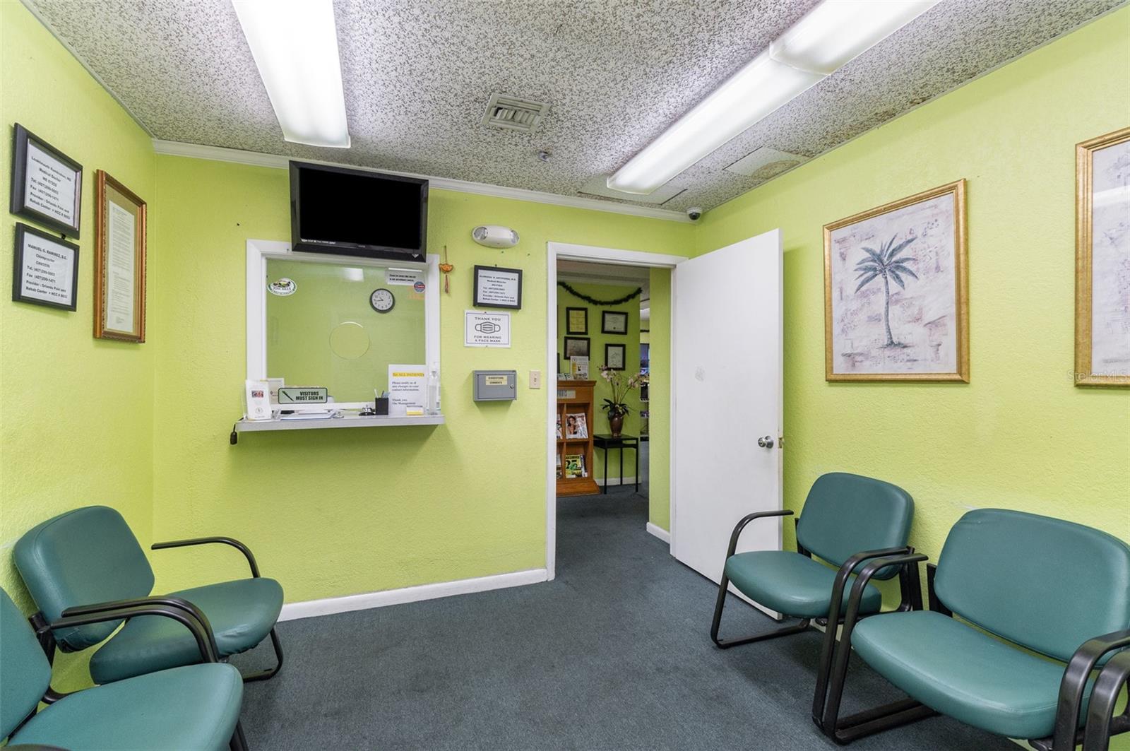 SILVER STAR TERRACE - Commercial Lease