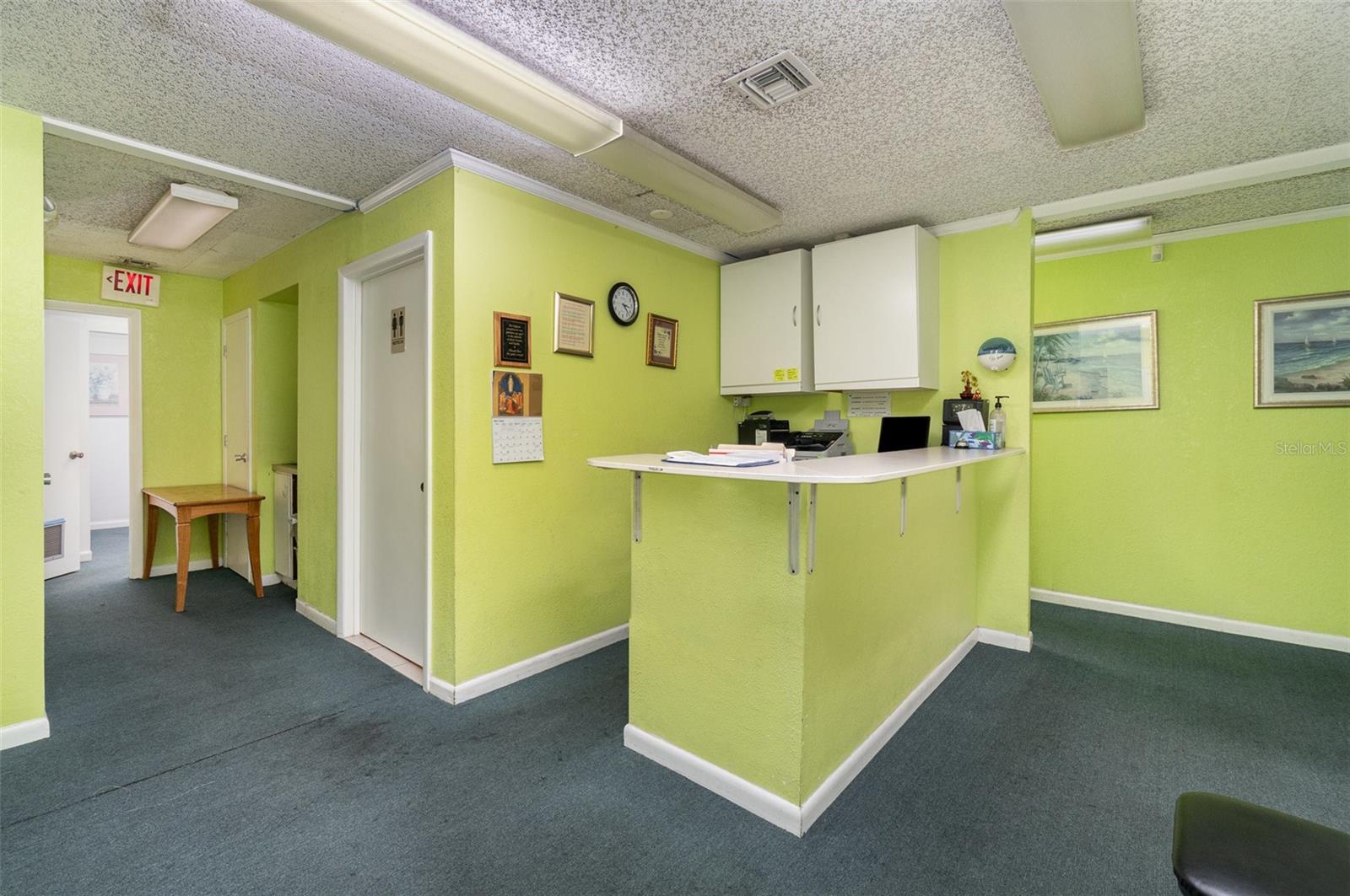 SILVER STAR TERRACE - Commercial Lease