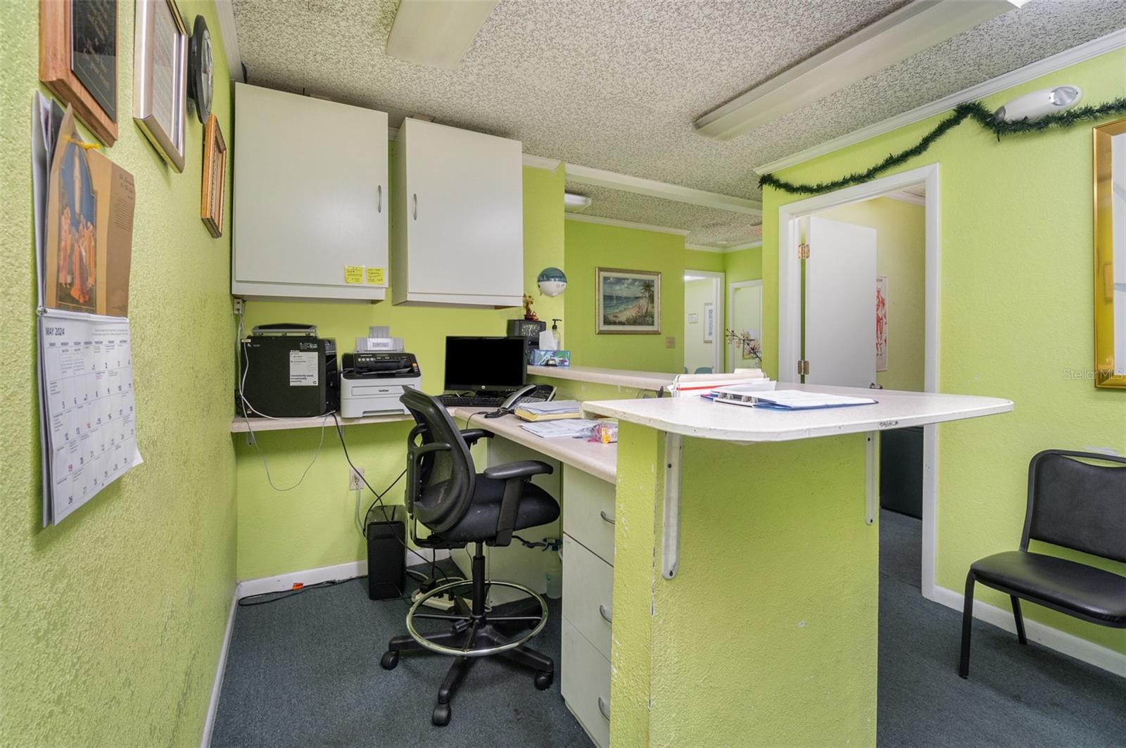 SILVER STAR TERRACE - Commercial Lease