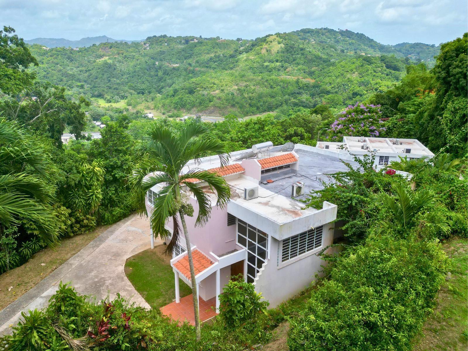 URB SUNSET HILLS - Residential