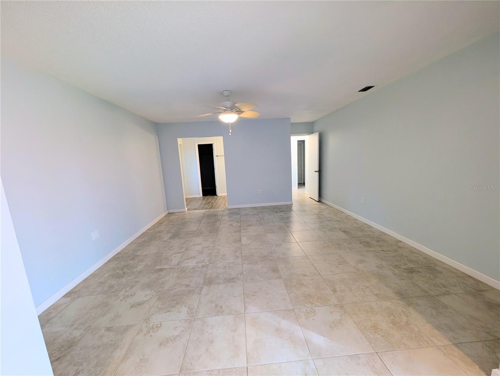 BAY LAKE ESTATES PH I - Residential Lease