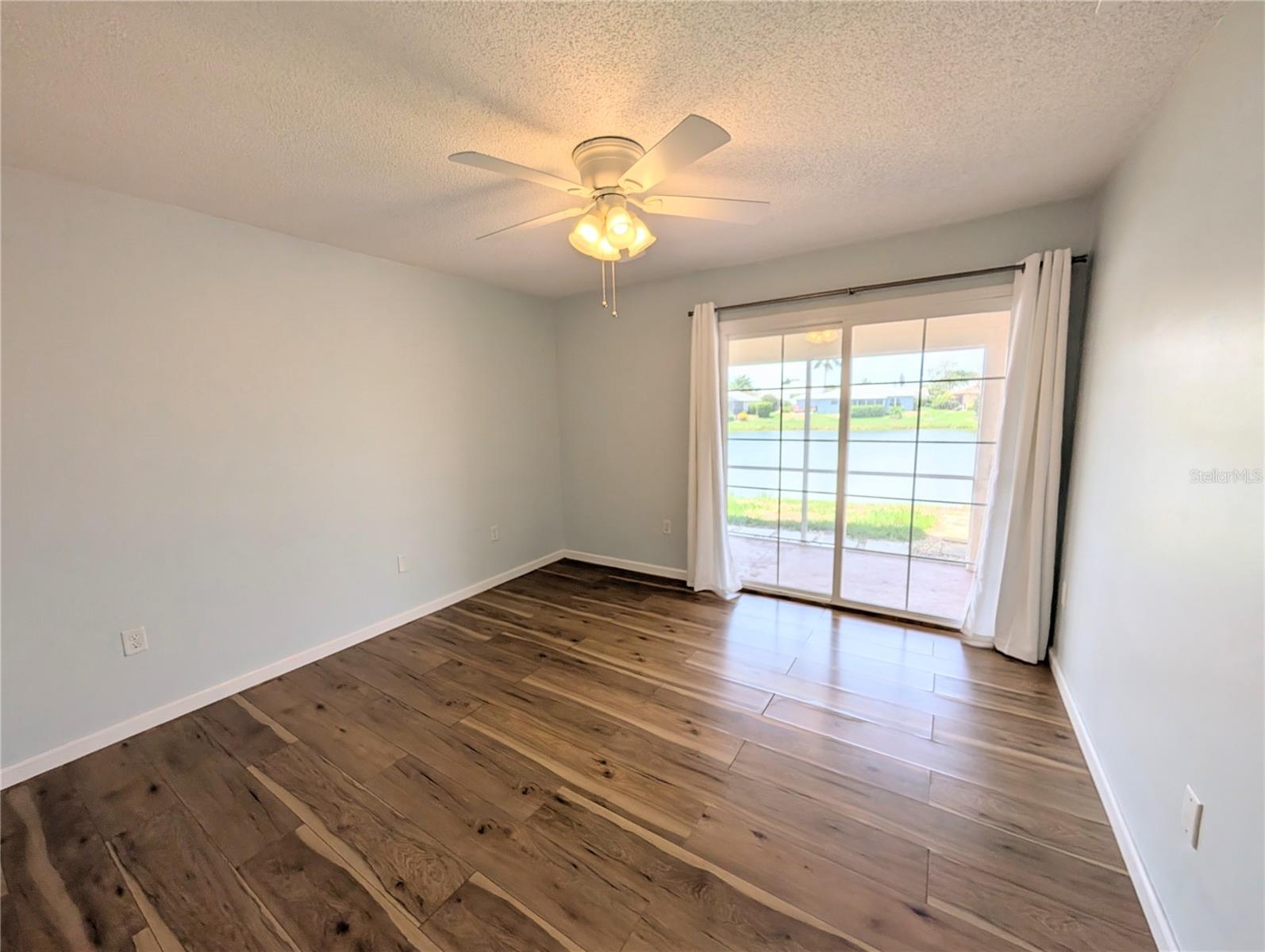 BAY LAKE ESTATES PH I - Residential Lease