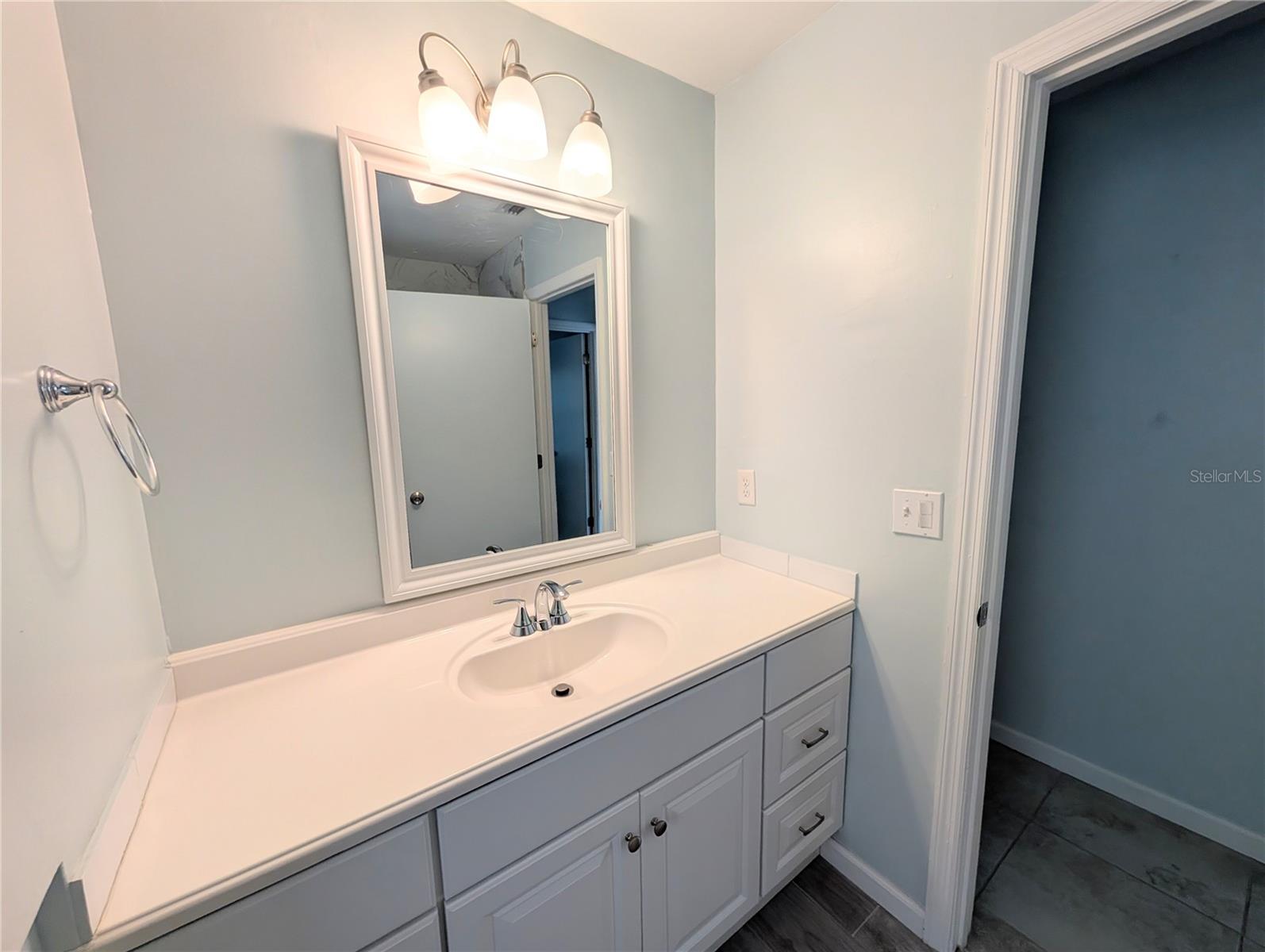 BAY LAKE ESTATES PH I - Residential Lease