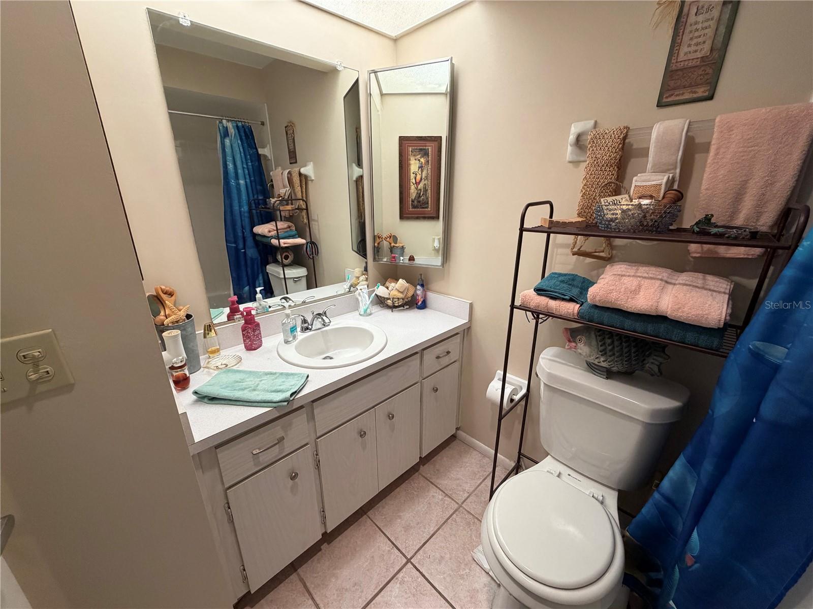 TAHITIAN GARDENS CONDO - Residential