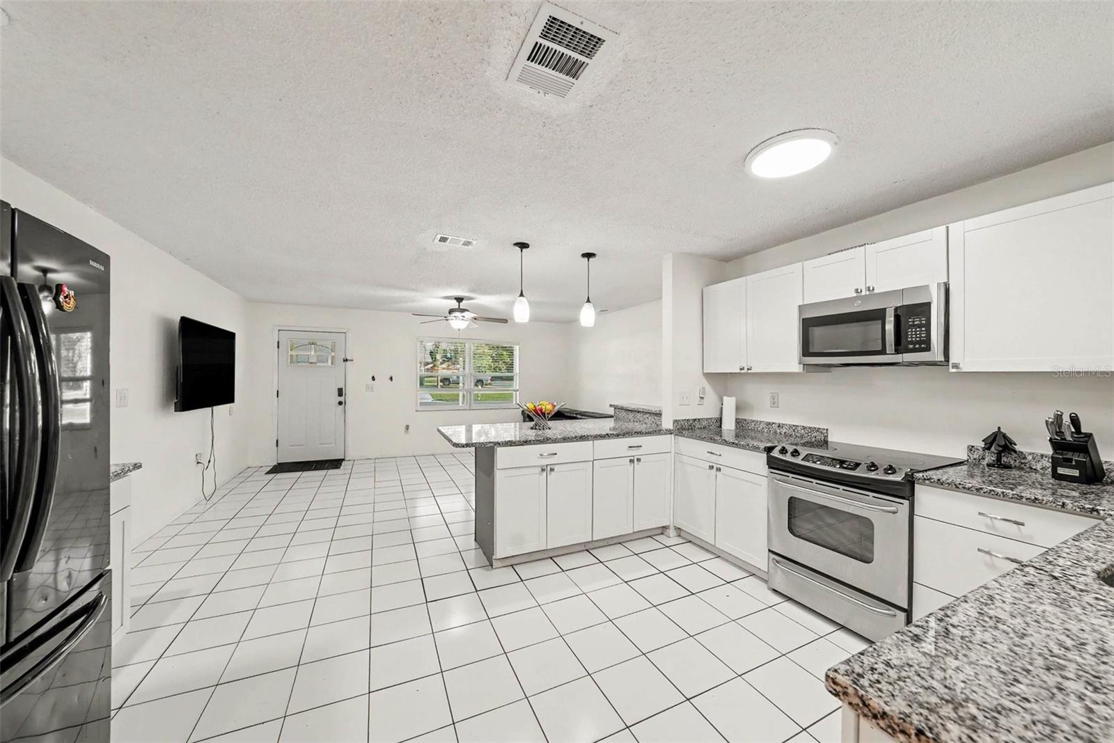 SUNSET ESTATES #2 PB 16 PG 3-4 LOT 59 - Residential