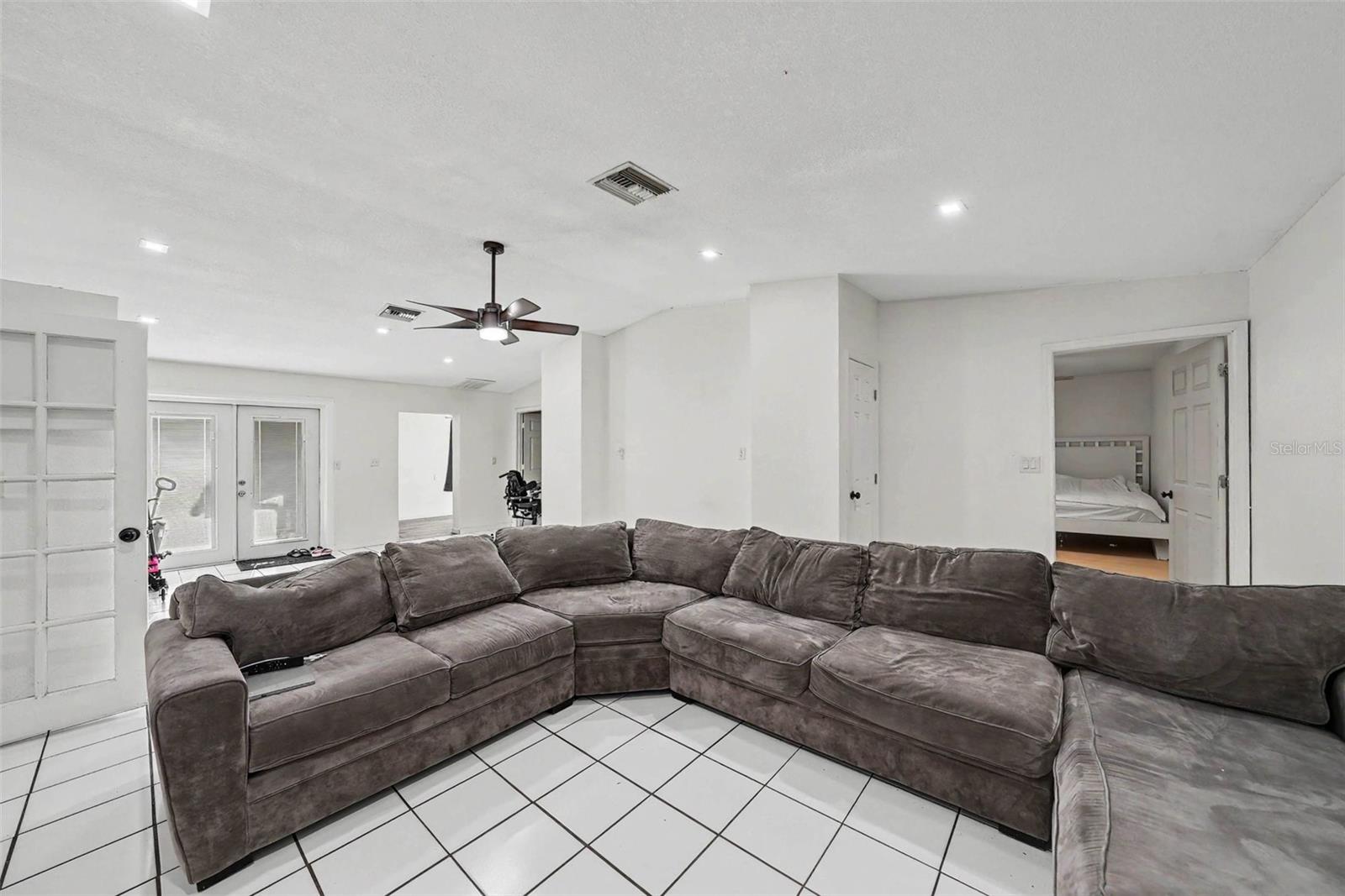 SUNSET ESTATES #2 PB 16 PG 3-4 LOT 59 - Residential