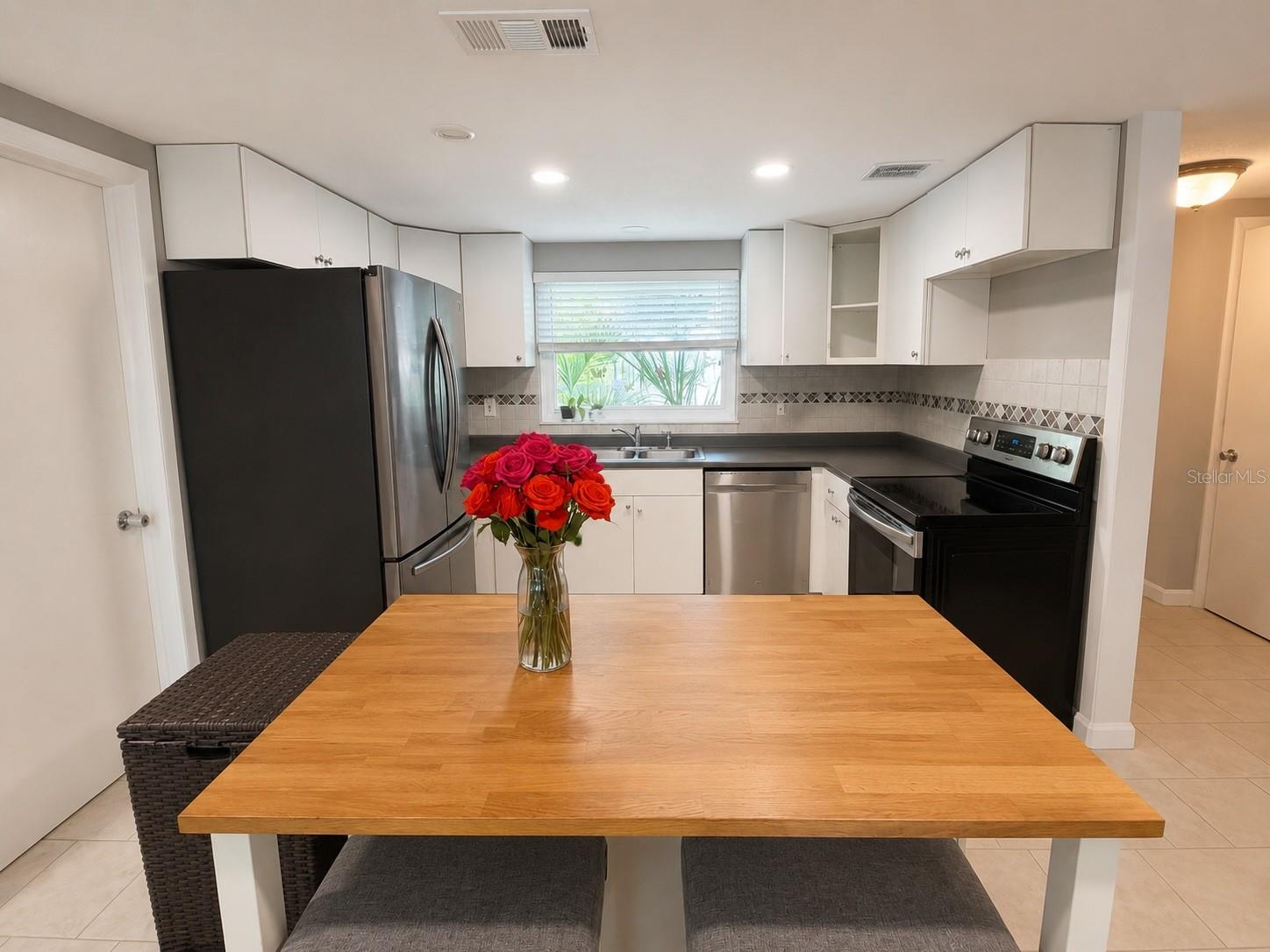 JASMINE LAKES - Residential