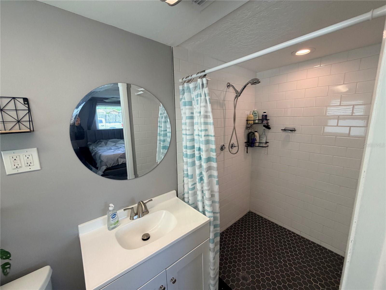 JASMINE LAKES - Residential